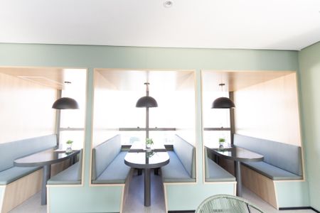 Studio à venda com 27m², 1 quarto e sem vaga Studio à venda com 27m², 1 quarto e sem vagaCoworking