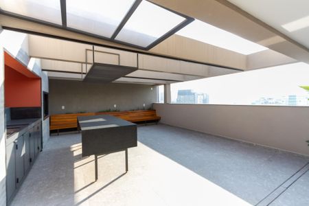 Studio à venda com 27m², 1 quarto e sem vaga Studio à venda com 27m², 1 quarto e sem vagaChurrasqueira