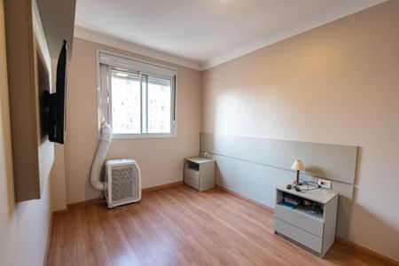 Apartamento à venda com 70m², 2 quartos e 2 vagasSuíte