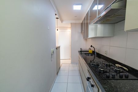Apartamento à venda com 70m², 2 quartos e 2 vagasCozinha