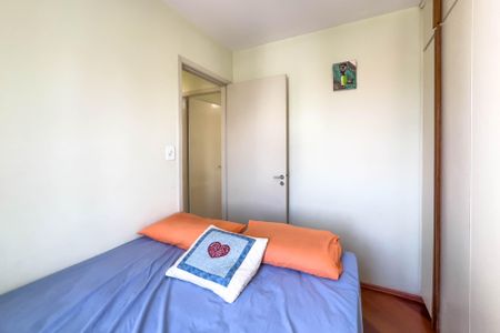 Apartamento à venda com 72m², 3 quartos e 1 vagaQuarto 2