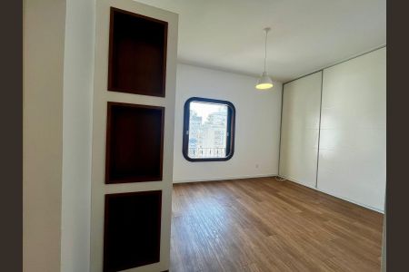 Apartamento à venda com 286m², 3 quartos e 2 vagasSuíte 1