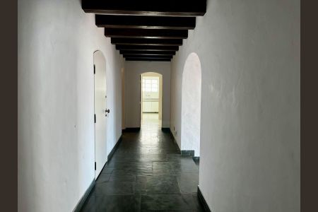 Apartamento à venda com 286m², 3 quartos e 2 vagasCorredor