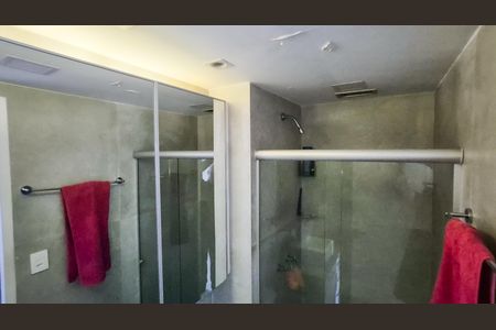 Apartamento à venda com 79m², 3 quartos e sem vagaBanheiro da Suíte