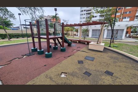 Apartamento à venda com 79m², 3 quartos e sem vagaÁrea comum