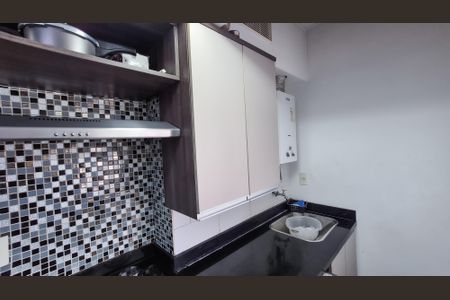 Apartamento à venda com 79m², 3 quartos e sem vagaÁrea de Serviço