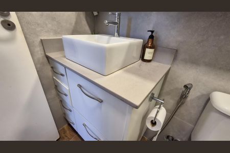 Apartamento à venda com 79m², 3 quartos e sem vagaBanheiro Social