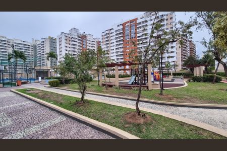 Apartamento à venda com 79m², 3 quartos e sem vagaÁrea comum