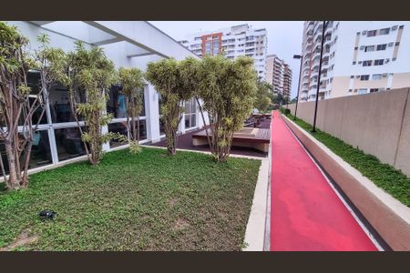 Apartamento à venda com 79m², 3 quartos e sem vagaÁrea comum