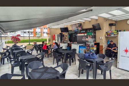 Apartamento à venda com 79m², 3 quartos e sem vagaÁrea comum