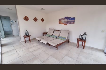 Apartamento à venda com 79m², 3 quartos e sem vagaÁrea comum