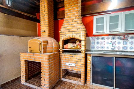 Casa à venda com 98m², 2 quartos e 2 vagasÁrea comum - Churrasqueira