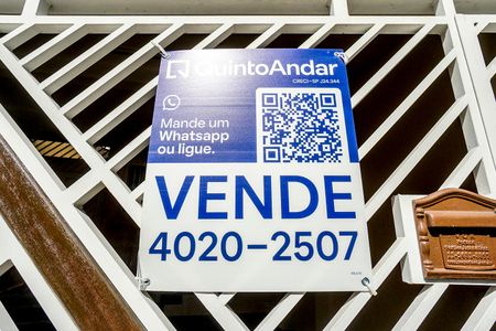 Casa à venda com 98m², 2 quartos e 2 vagasPlaca