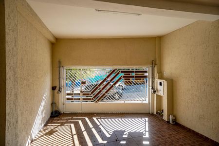 Casa à venda com 98m², 2 quartos e 2 vagasVista da Sala