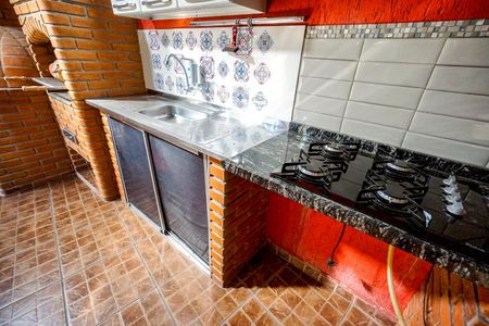 Casa à venda com 98m², 2 quartos e 2 vagasÁrea comum - Churrasqueira