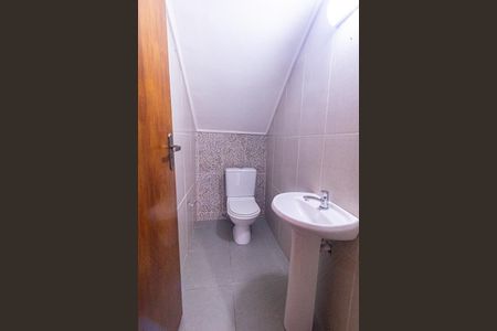 Casa para alugar com 320m², 4 quartos e 4 vagas Casa para alugar com 320m², 4 quartos e 4 vagasLavabo