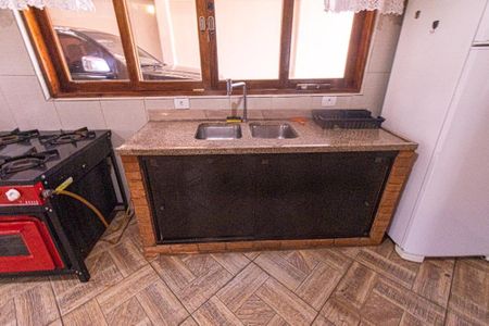 Casa para alugar com 320m², 4 quartos e 4 vagas Casa para alugar com 320m², 4 quartos e 4 vagasSala/Cozinha