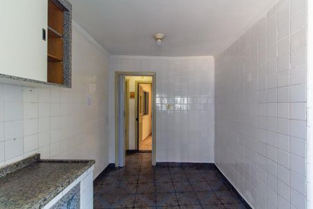 Casa para alugar com 160m², 2 quartos e 2 vagasCozinha