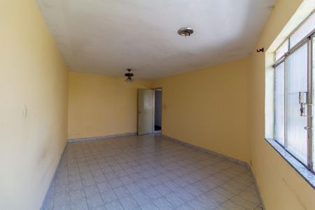 Casa para alugar com 160m², 2 quartos e 2 vagasQuarto 1