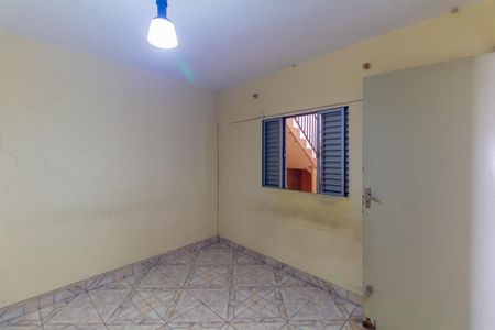Casa para alugar com 160m², 2 quartos e 2 vagasQuarto 2