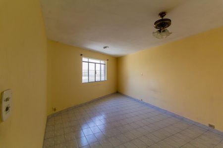 Casa para alugar com 160m², 2 quartos e 2 vagasQuarto 1