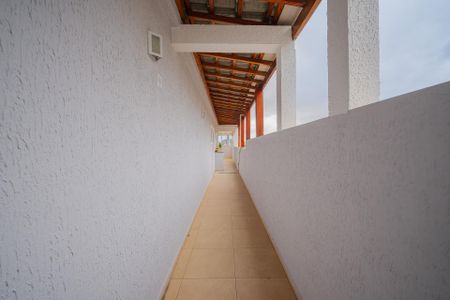 Casa à venda com 250m², 3 quartos e 5 vagas Casa à venda com 250m², 3 quartos e 5 vagasCorredor Externo