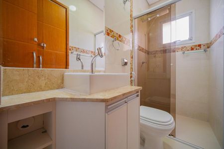 Casa à venda com 250m², 3 quartos e 5 vagas Casa à venda com 250m², 3 quartos e 5 vagasBanheiro 3