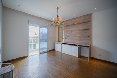 Casa à venda com 250m², 3 quartos e 5 vagas Casa à venda com 250m², 3 quartos e 5 vagasQuarto 3