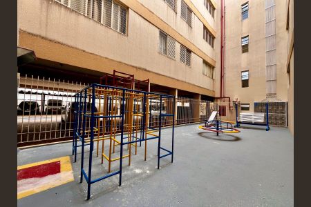 Apartamento à venda com 67m², 2 quartos e 1 vaga Apartamento à venda com 67m², 2 quartos e 1 vagaÁrea comum - Playground