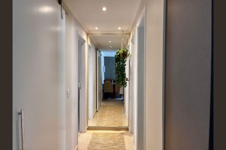 Apartamento à venda com 67m², 2 quartos e 1 vaga Apartamento à venda com 67m², 2 quartos e 1 vagaCorredor