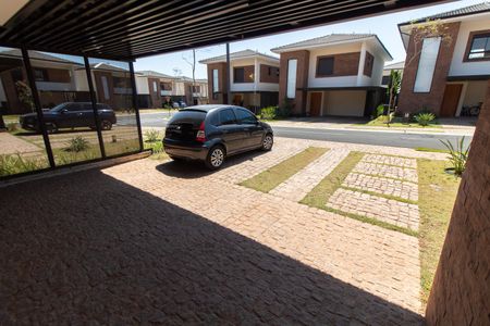 Casa de condomínio para alugar com 200m², 3 quartos e 4 vagas Casa de condomínio para alugar com 200m², 3 quartos e 4 vagasGaragem