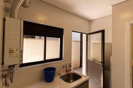 Casa de condomínio para alugar com 200m², 3 quartos e 4 vagas Casa de condomínio para alugar com 200m², 3 quartos e 4 vagasÁrea de Serviço