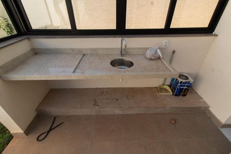 Casa de condomínio para alugar com 200m², 3 quartos e 4 vagas Casa de condomínio para alugar com 200m², 3 quartos e 4 vagasÁrea Externa