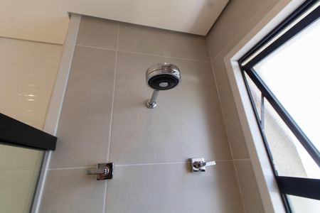 Casa de condomínio para alugar com 200m², 3 quartos e 4 vagas Casa de condomínio para alugar com 200m², 3 quartos e 4 vagasBanheiro da Suíte 3