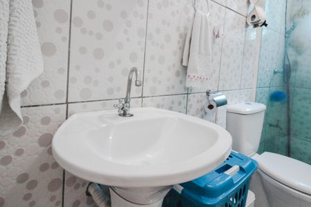 Casa para alugar com 150m², 2 quartos e 2 vagasBanheiro da Suíte