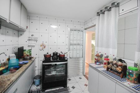 Casa para alugar com 150m², 2 quartos e 2 vagasCozinha