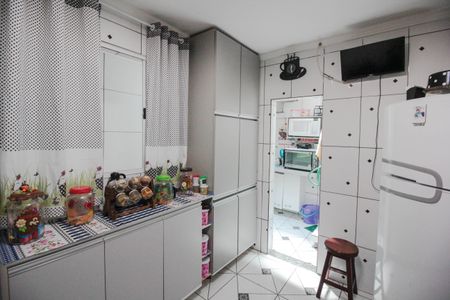 Casa para alugar com 150m², 2 quartos e 2 vagasCozinha