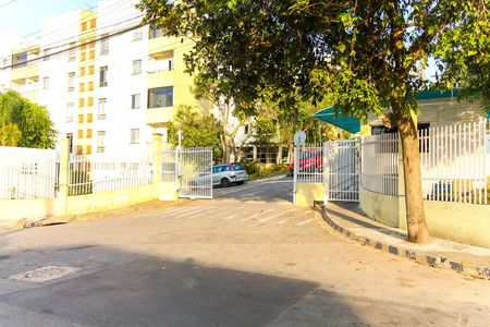 Apartamento para alugar com 44m², 2 quartos e 1 vaga Apartamento para alugar com 44m², 2 quartos e 1 vagaFachada