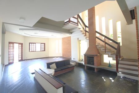 Sala de casa à venda com 3 quartos, 411m² em Interlagos, São Paulo