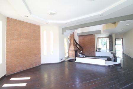 Sala de casa à venda com 3 quartos, 411m² em Interlagos, São Paulo