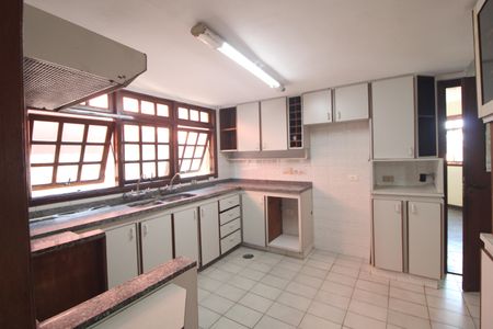 Casa à venda com 411m², 3 quartos e 6 vagasCozinha