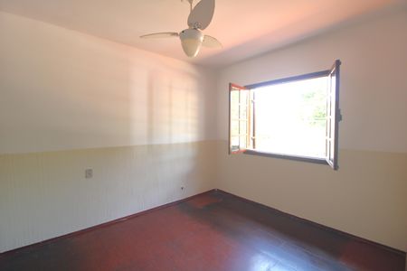 Casa à venda com 411m², 3 quartos e 6 vagasQuarto