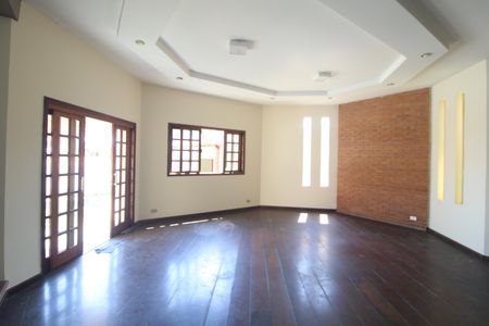 Sala de casa à venda com 3 quartos, 411m² em Interlagos, São Paulo