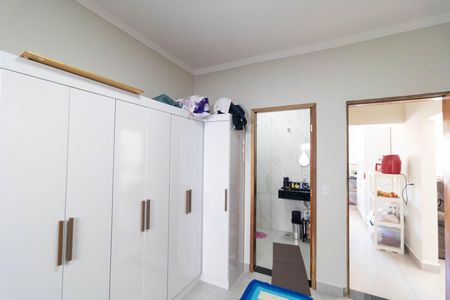 Casa à venda com 140m², 2 quartos e 5 vagas Casa à venda com 140m², 2 quartos e 5 vagasSuíte 02