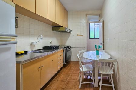 Apartamento para alugar com 78m², 2 quartos e 1 vagaCozinha