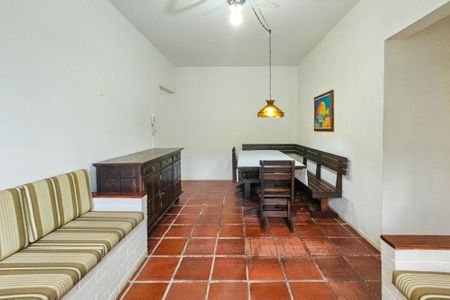 Apartamento para alugar com 78m², 2 quartos e 1 vagaSala