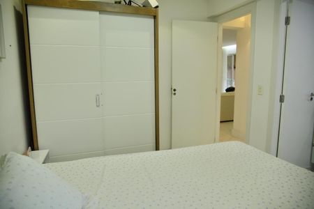 Apartamento à venda com 104m², 2 quartos e 2 vagasSuíte 2