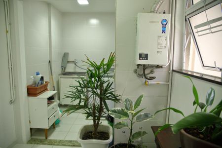 Apartamento à venda com 104m², 2 quartos e 2 vagasÁrea de Serviço