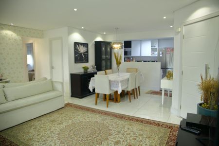 Apartamento à venda com 104m², 2 quartos e 2 vagasSala