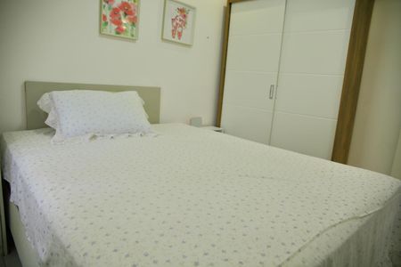 Apartamento à venda com 104m², 2 quartos e 2 vagasSuíte 2